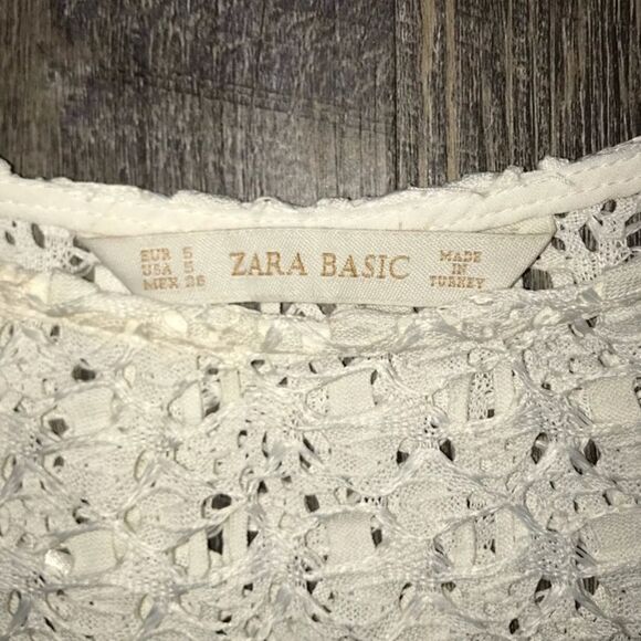 Zara Basic Lace Crop Sleeved Shirt - Picture 3 of 4